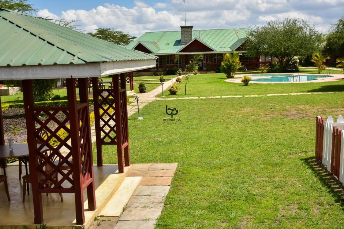 مبيت وإفطار Kajiado Tumaini Gardens المظهر الخارجي الصورة